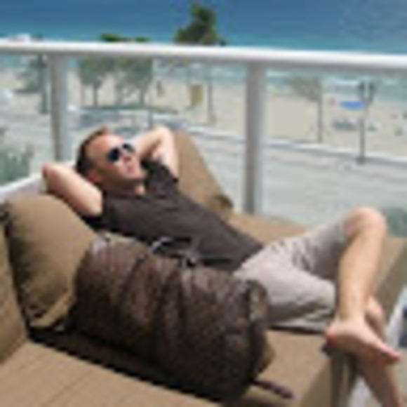 Meet your Posher, Sean - Picture 1 of 1